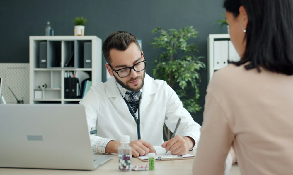 How to spot a health insurance scam