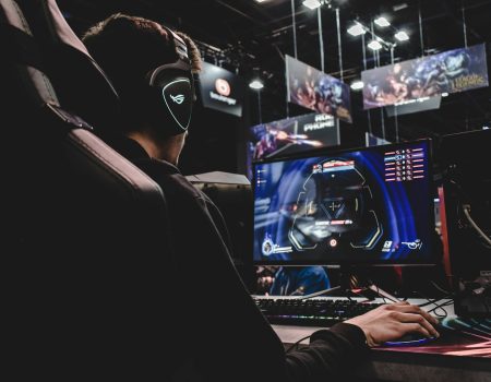 What are the technologies used in gaming