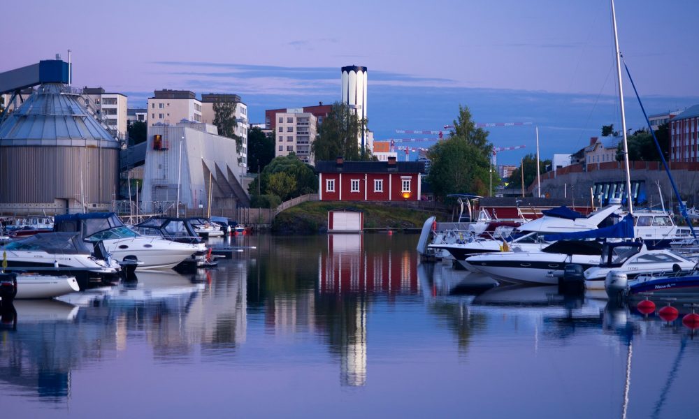 What are the top 5 things to do and see in Finland