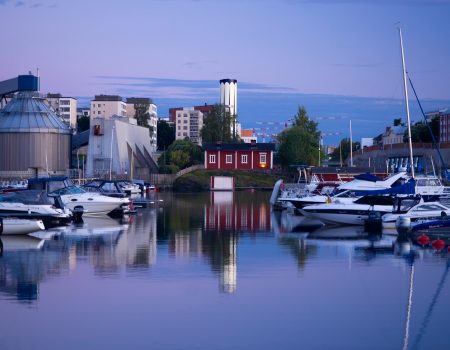 What are the top 5 things to do and see in Finland