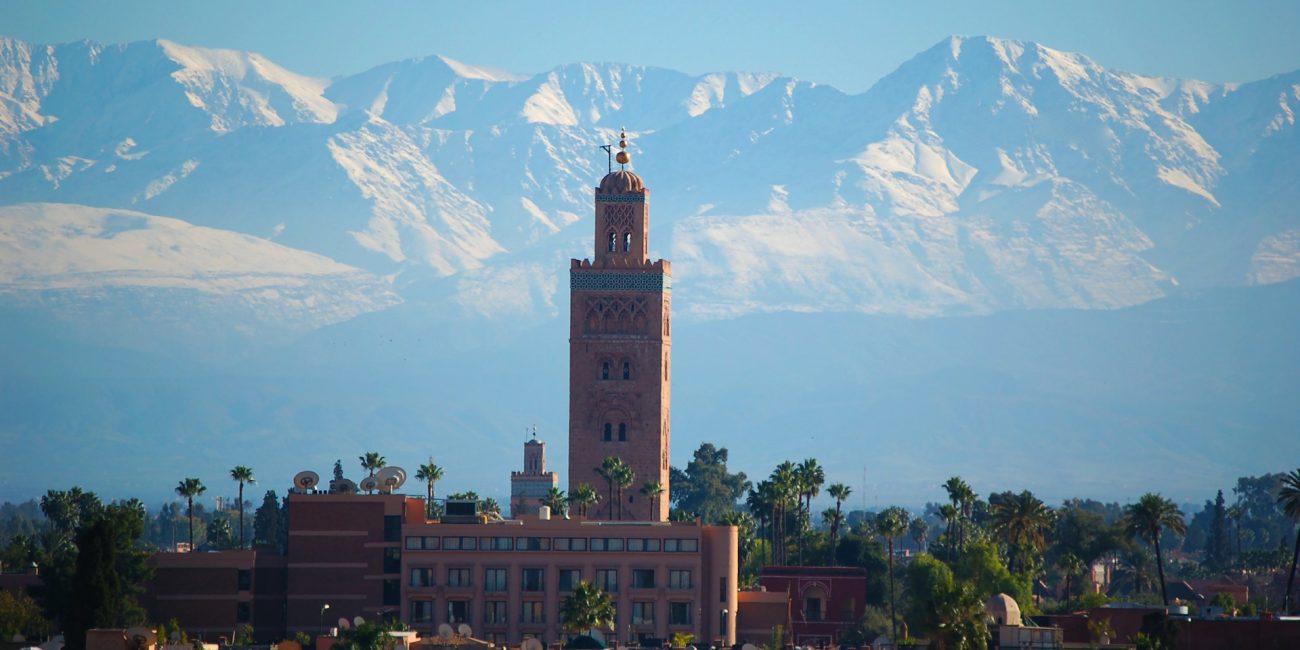 What is the best way to travel around Morocco